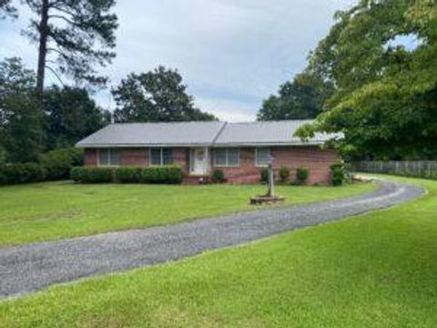 Photo of 464 Bay Ave, Edison, GA 39846 (MLS # 166675)