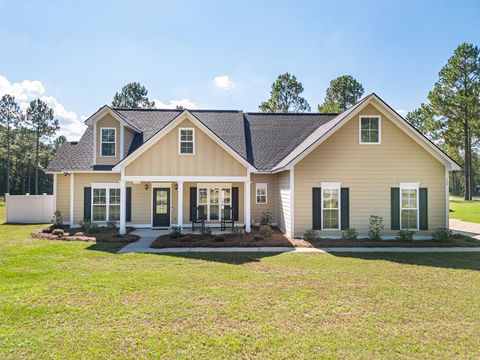 Photo of 152 Brittany Lakes Drive, Leesburg, GA 31763 (MLS # 166856)