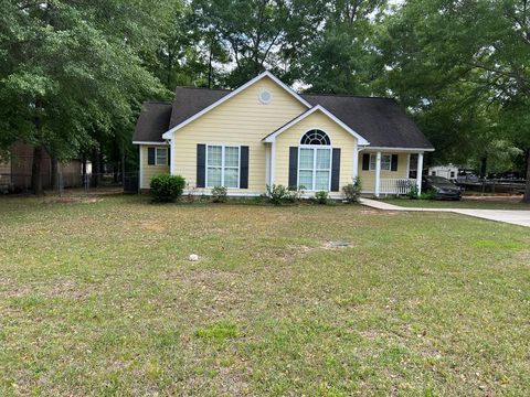 Photo of 107 Amicalola Court, Leesburg, GA 31763 (MLS # 168925)