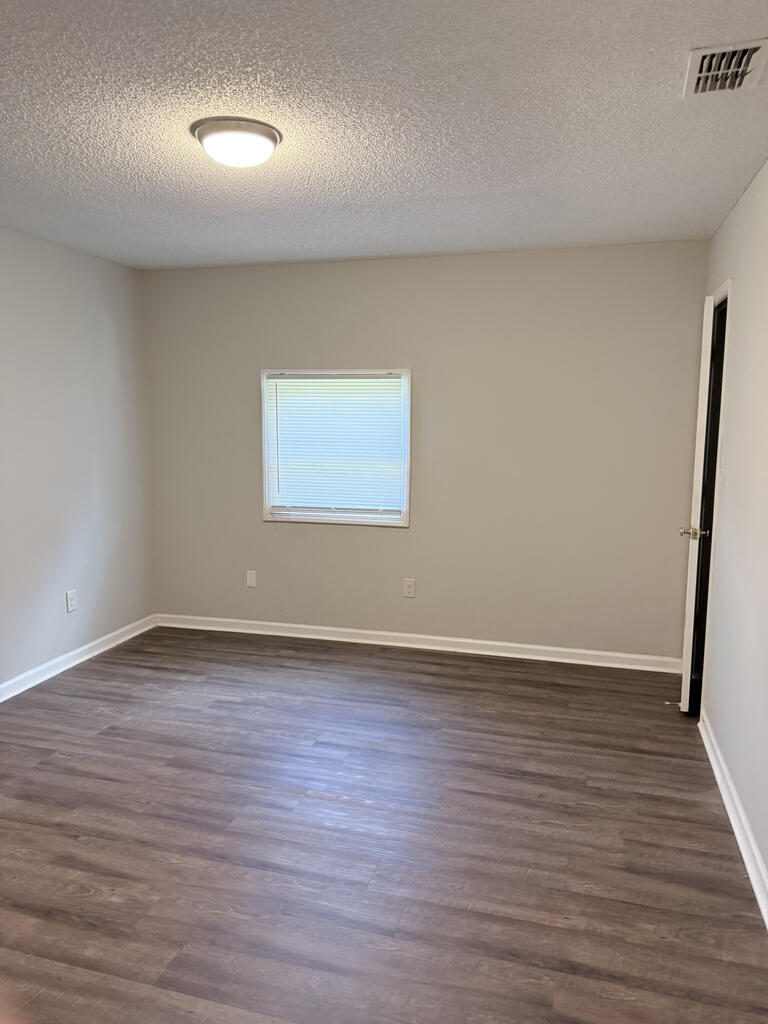 116 Winding Way