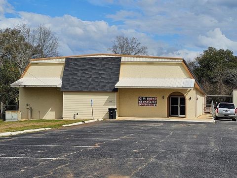 Photo of 1908 N Slappey Blvd, Albany, GA 31707 (MLS # 164478)