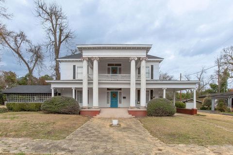Photo of 440 Church St., N.E St, Dawson, GA 39842 (MLS # 167626)
