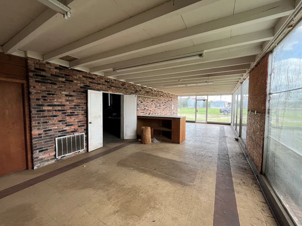 535 Newton Road