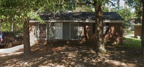 Photo of 811 S Maple Street, Albany, GA 31705 (MLS # 161146)