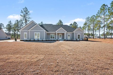 Photo of 107 Stornoway Drive, Leesburg, GA 31763 (MLS # 167027)