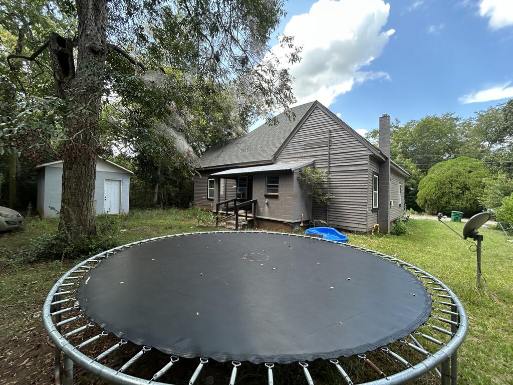 218 SW Anderson Street