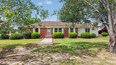 Photo of 567 Sam Bradley Road, Americus, GA 31709 (MLS # 169194)
