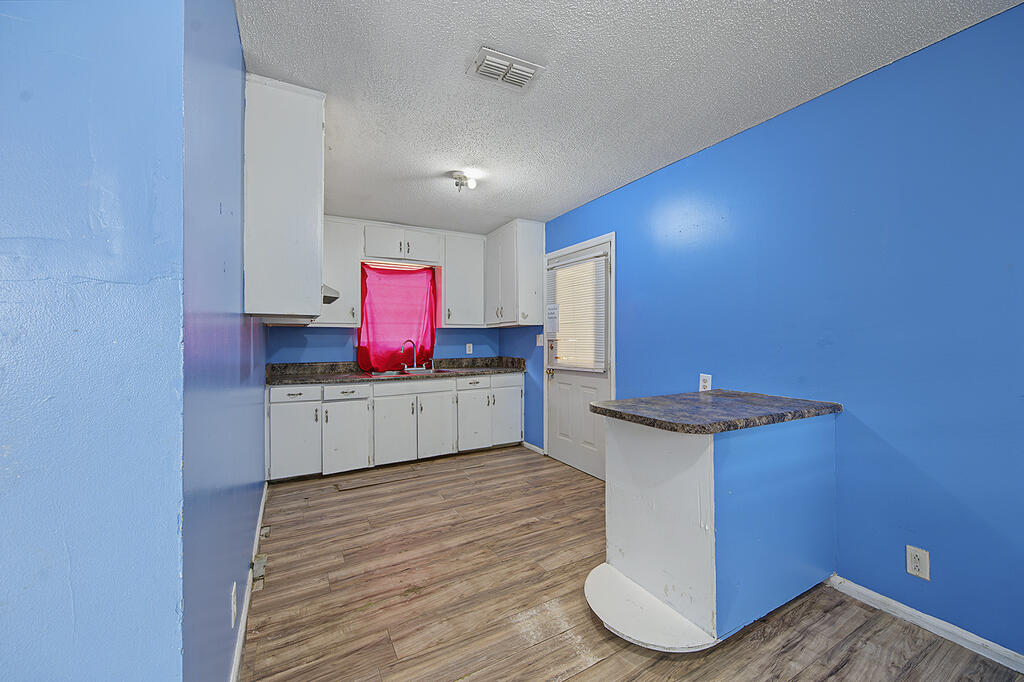 508 Mitchell Ave