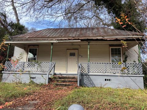 Photo of 805 Davenport Street, Americus, GA 31719 (MLS # 167184)
