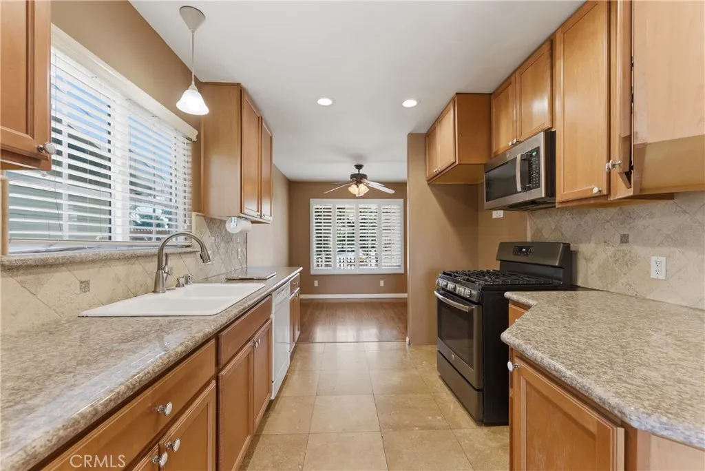 Additional image 8 of 550 W Upland Ave, San Pedro, CA 90731