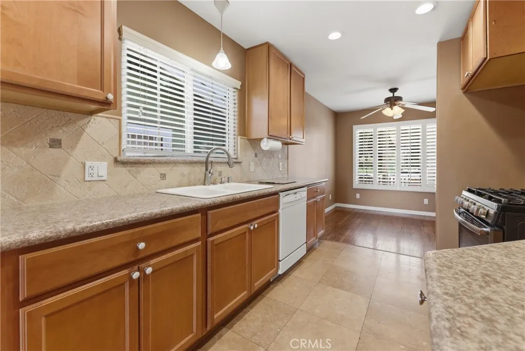 Additional image 9 of 550 W Upland Ave, San Pedro, CA 90731