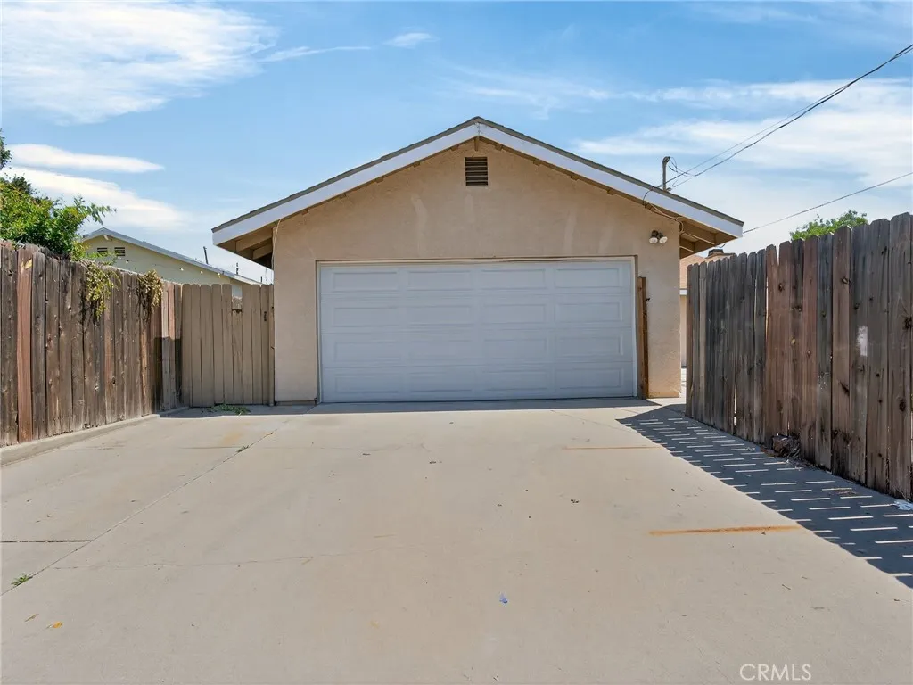 Additional image 25 of 8217 Laurel Canyon Boulevard, North Hollywood, CA 91605