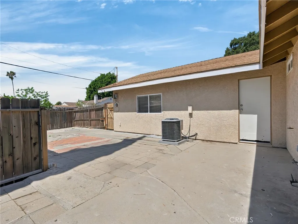 Additional image 24 of 8217 Laurel Canyon Boulevard, North Hollywood, CA 91605