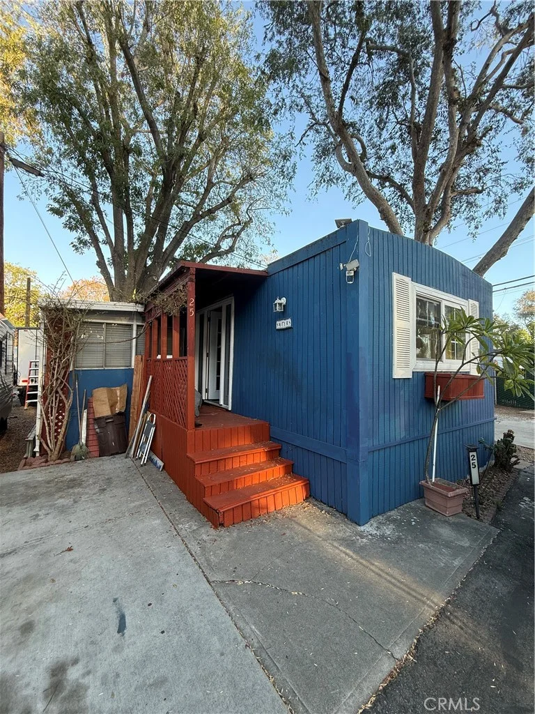 300 E Arbor St Unit 25, Long Beach, CA 90805 photo 2