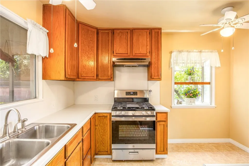 Additional image 14 of 159 E La Verne Ave, Pomona, CA 91767