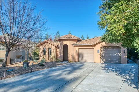 21893 Eastmere Lane, Friant, CA MLS: FR25061599
