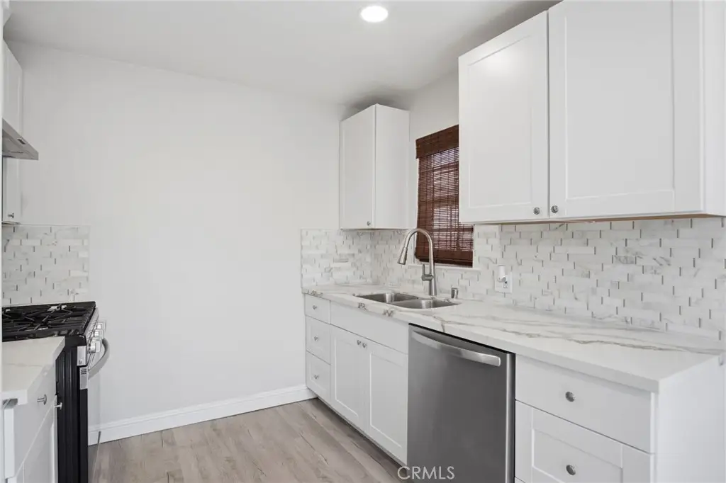 Additional image 26 of 341 2nd St, Livingston, CA 95334