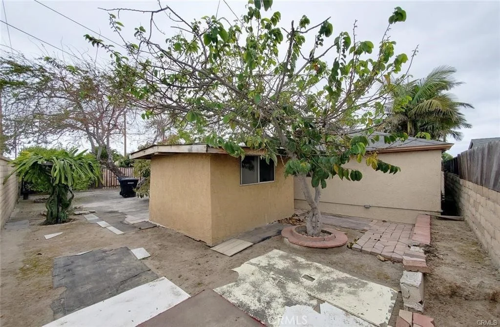7712 Santa Gertrudes Avenue, Stanton, CA 90680