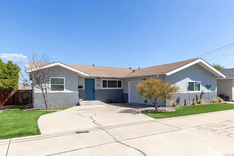 3835 Shirlene Pl, La Mesa, CA 91941 - MLS#: PTP2501980
