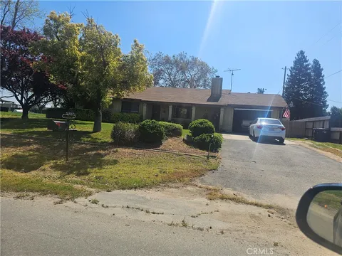 26174 Haley Way, Madera, CA MLS: MD25068260