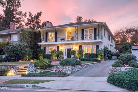 1345 Parkview Avenue, Pasadena, CA 91103 - MLS#: P1-21625