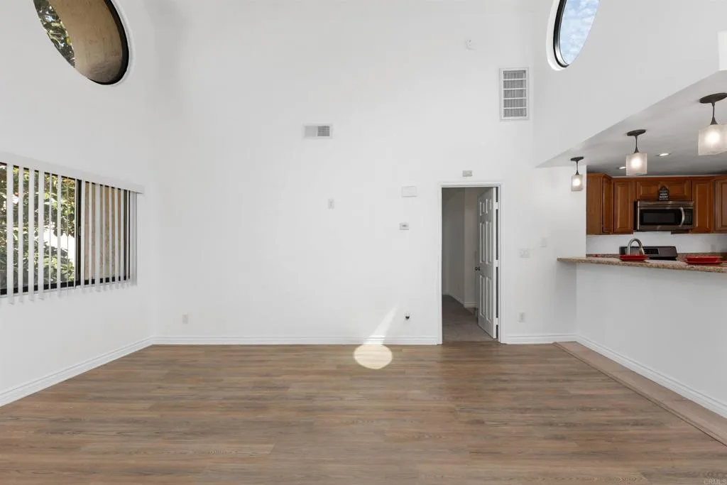 Additional image 71 of 333 Melrose Dr. Unit F, Vista, CA 92083