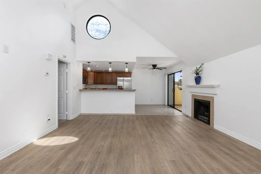 Additional image 50 of 333 Melrose Dr. Unit F, Vista, CA 92083