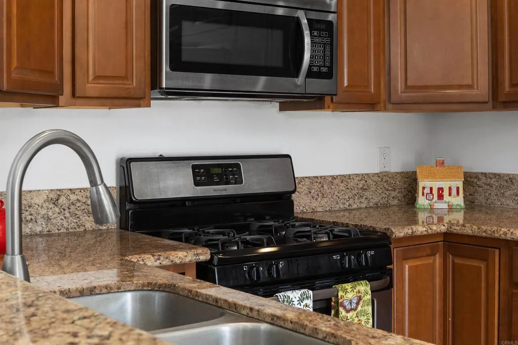 Additional image 74 of 333 Melrose Dr. Unit F, Vista, CA 92083