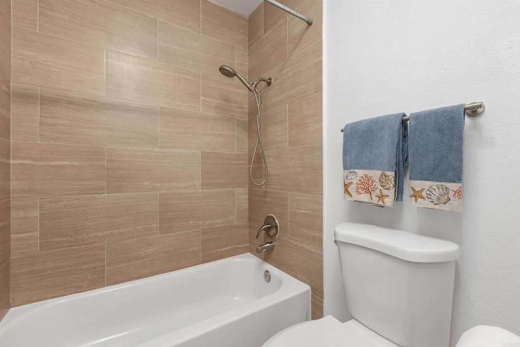 Additional image 57 of 333 Melrose Dr. Unit F, Vista, CA 92083