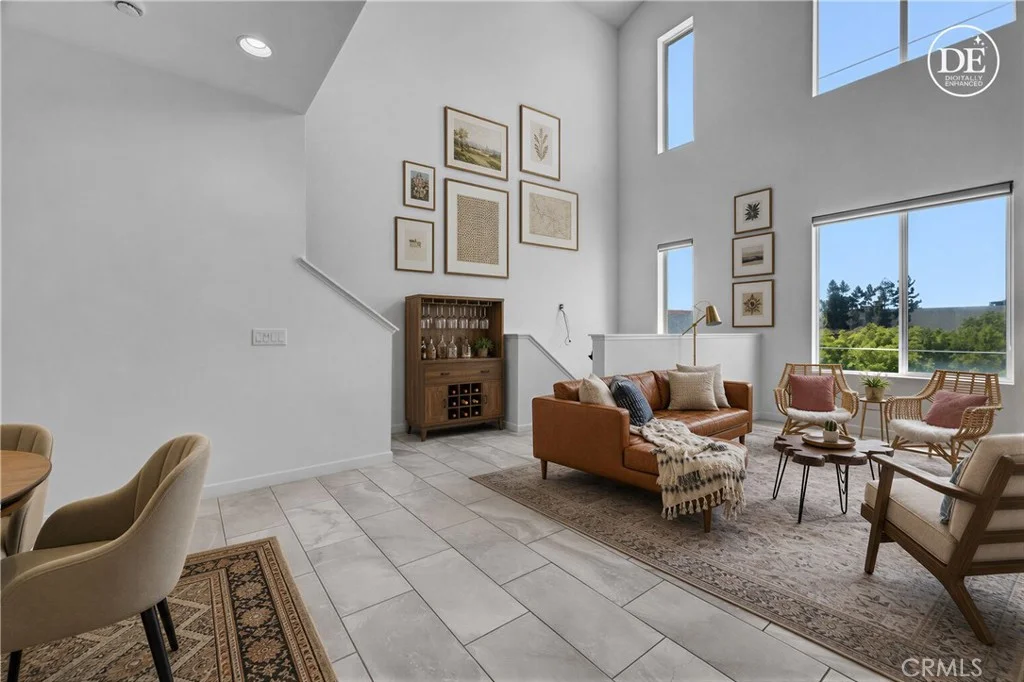 83 Waldorf, Irvine, CA 92612 photo 2