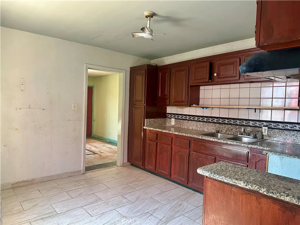 Additional image 10 of 13608 Yukon Avenue, Hawthorne, CA 90250