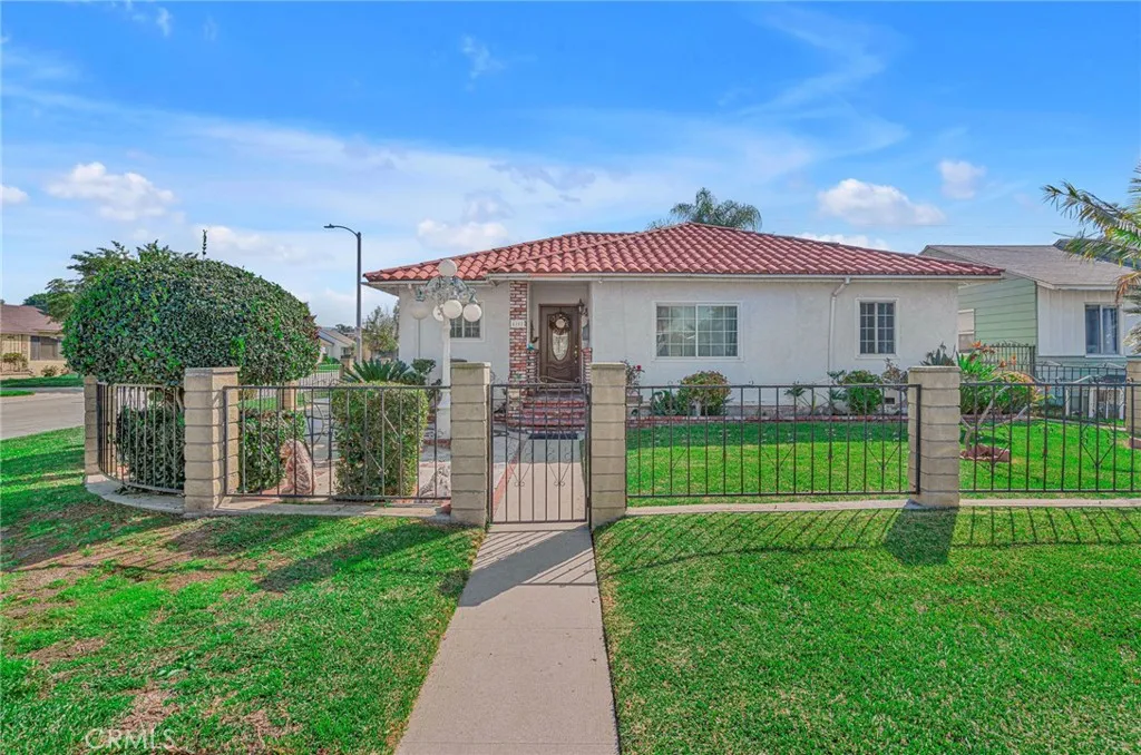 4102 Gangel Ave  