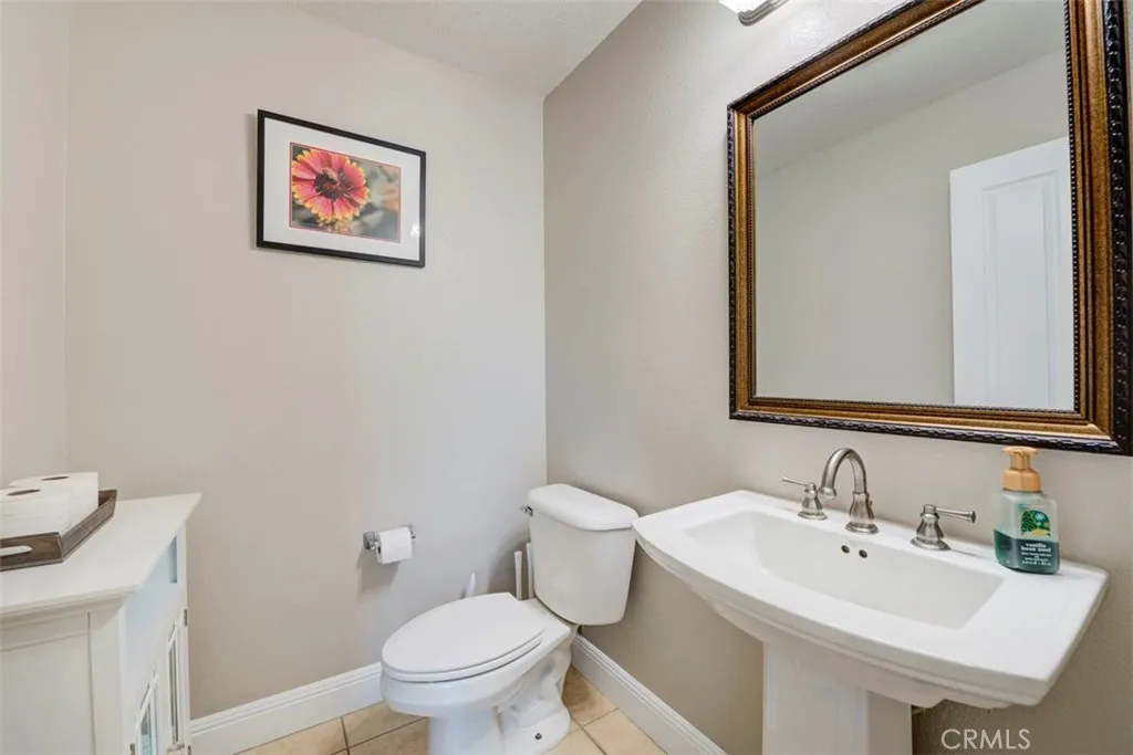 Additional image 43 of 483 Klamath Ct, Corona, CA 92880