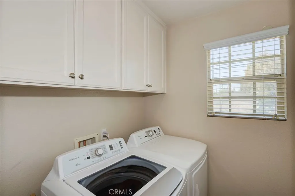 Additional image 15 of 483 Klamath Ct, Corona, CA 92880