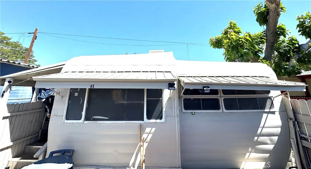 501 W Ramsey St, Banning, CA 92220