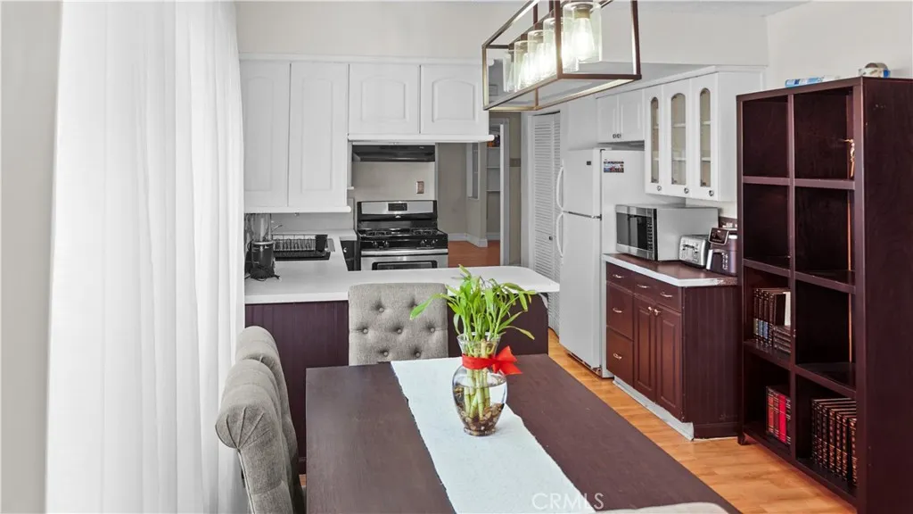 Additional image 8 of 13814 Kiowa Rd, Apple Valley, CA 92307