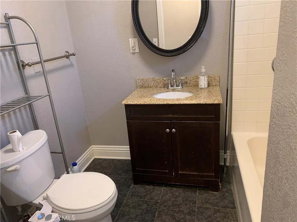 507 W State Street, Redlands, CA 92373