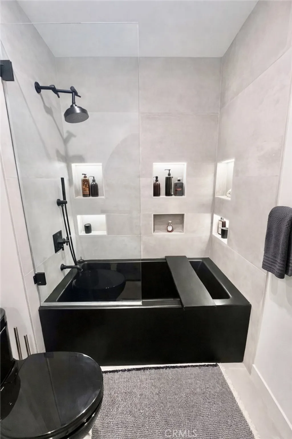 Additional image 27 of 4709 Dunman Ave, Woodland Hills, CA 91364