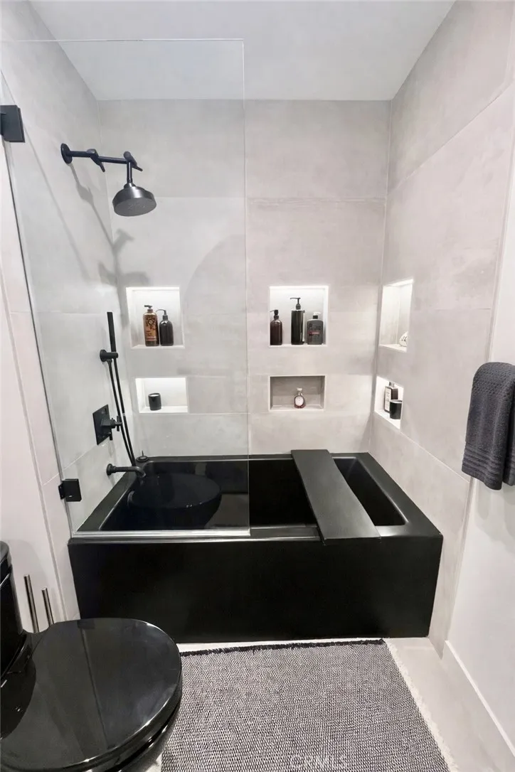 Additional image 57 of 4709 Dunman Ave, Woodland Hills, CA 91364