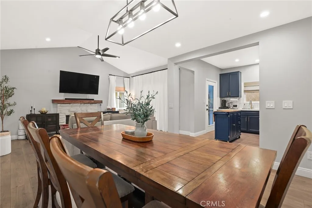 Additional image 34 of 15122 Roxford Street Unit 4, Sylmar, CA 91342