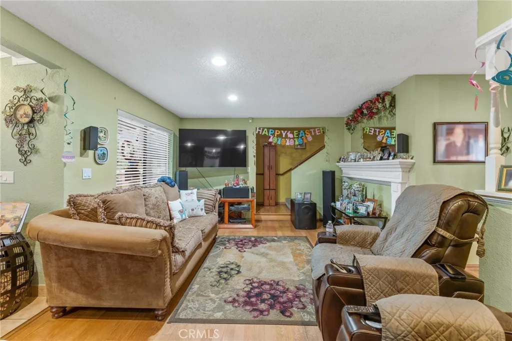 Additional image 7 of 3812 Middlebury St, Los Angeles, CA 90004