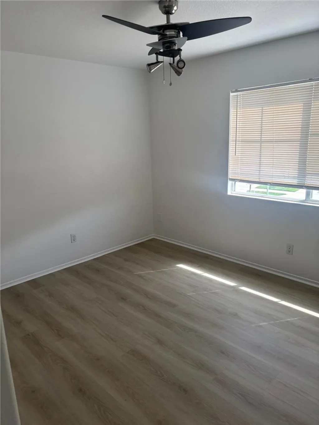 Additional image 21 of 731 Raphael Cir, Corona, CA 92882