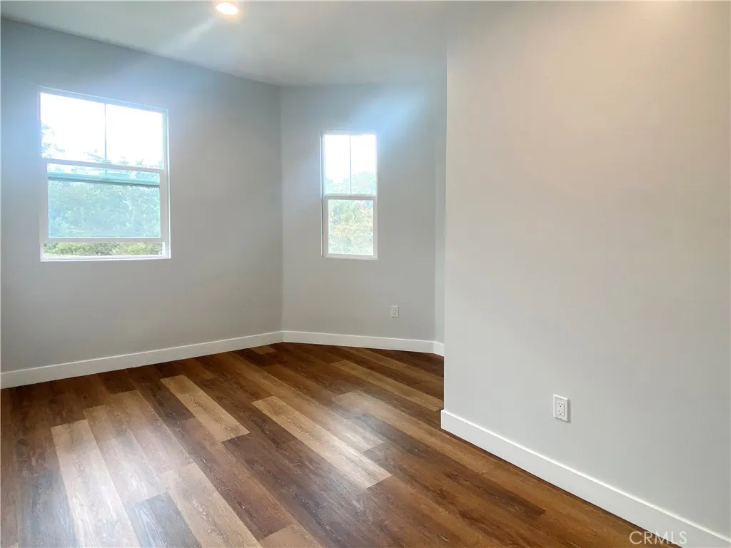 Additional image 13 of 300 Alhambra Road E Unit E, Alhambra, CA 91801