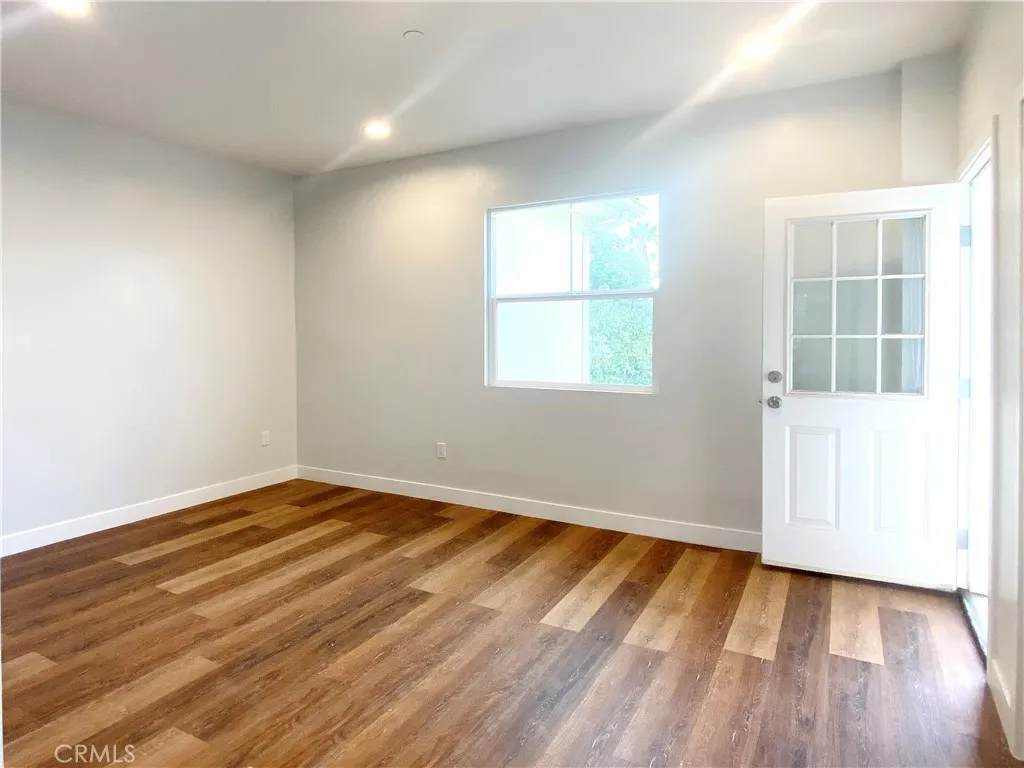 Additional image 9 of 300 Alhambra Road E Unit E, Alhambra, CA 91801