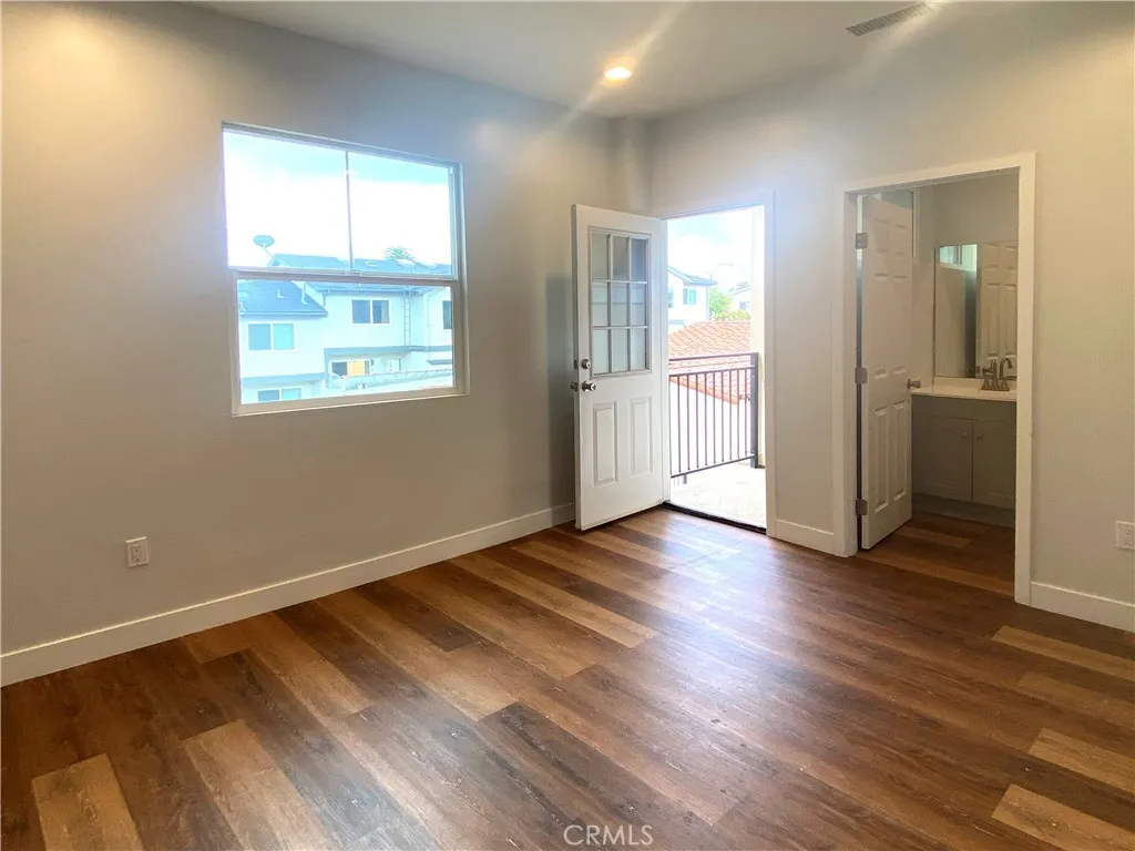 Additional image 33 of 300 Alhambra Road E Unit E, Alhambra, CA 91801