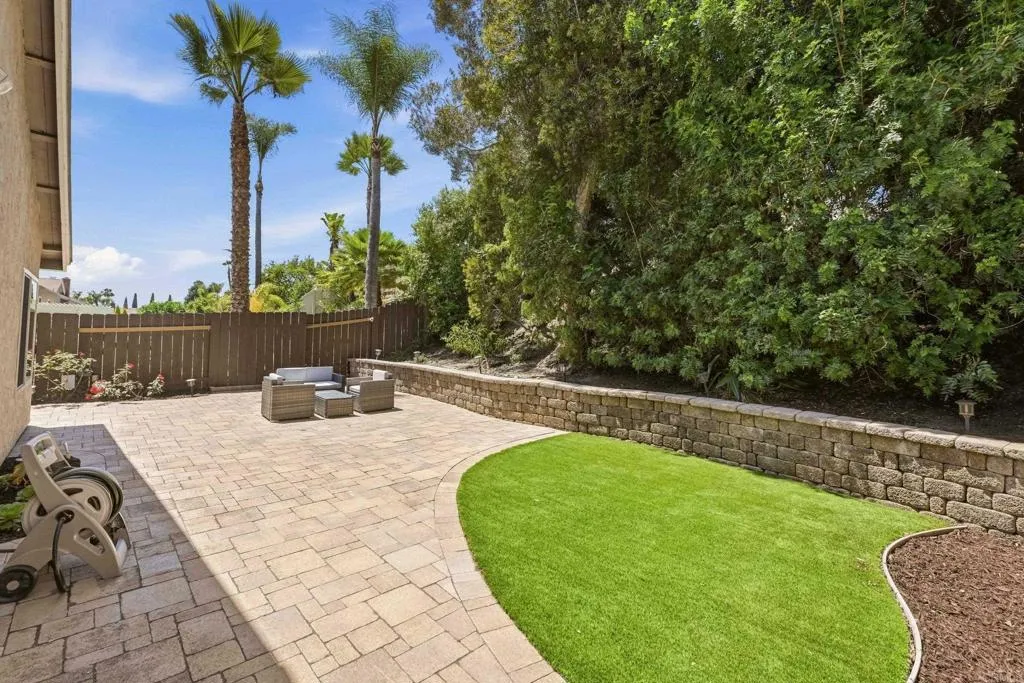 13064 Trail Dust Avenue, San Diego, CA 92129