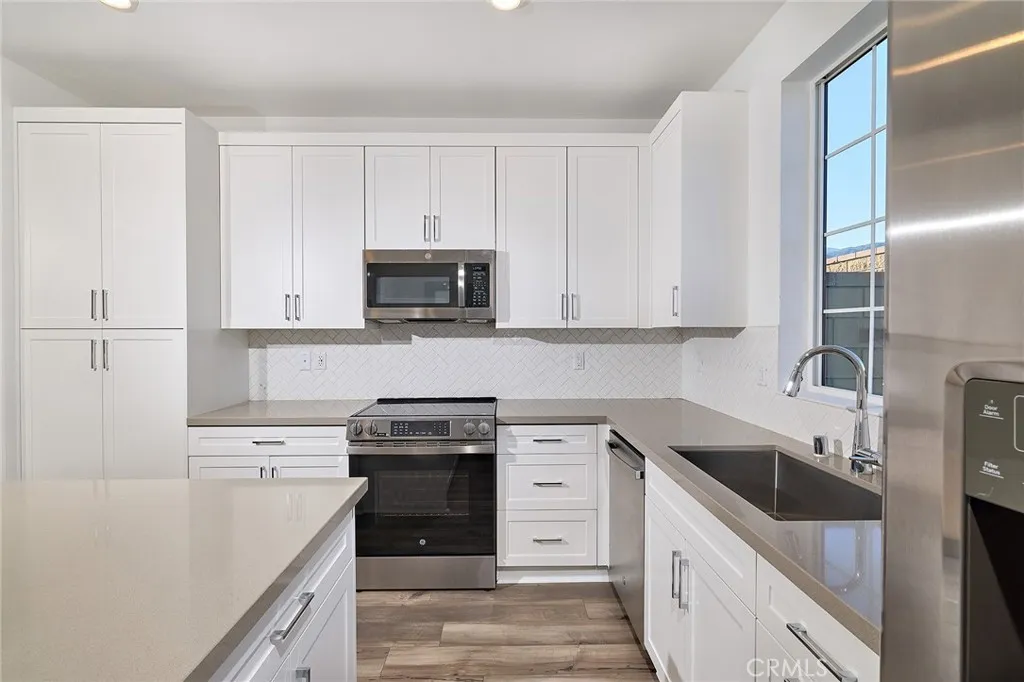 Additional image 15 of 16540 Stone Pine Lane, Fontana, CA 92336