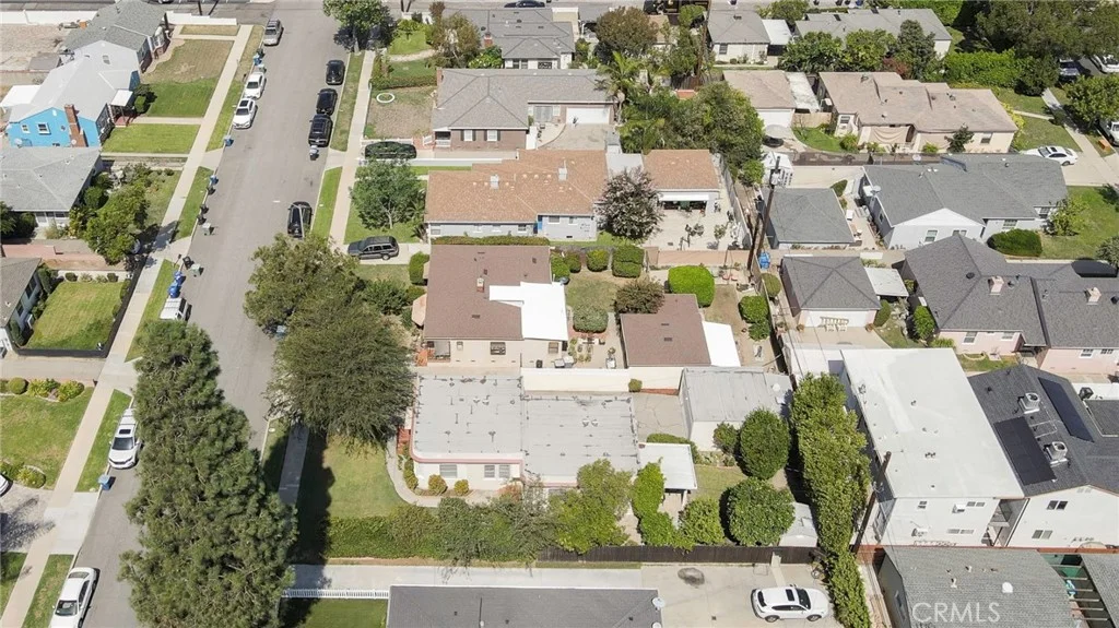 1320 N Kenwood St, Burbank, CA 91505