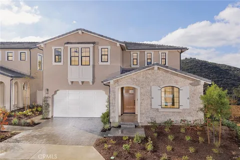 2975 Place De Mouton, Bonsall, CA MLS: PW25056318