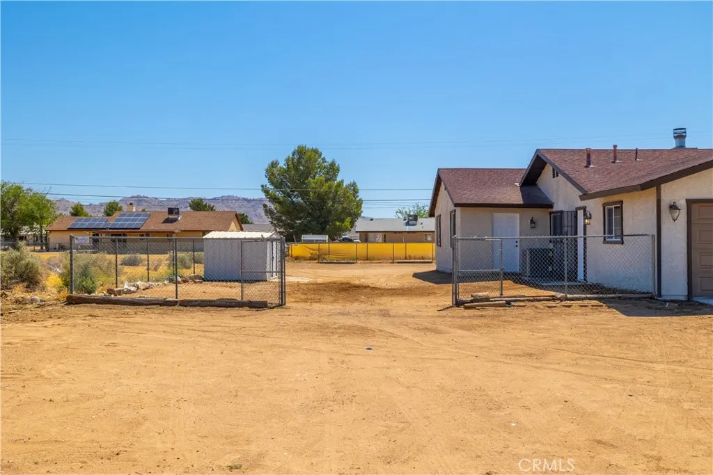 Additional image 4 of 16639 Dale Evans Pkwy, Apple Valley, CA 92307